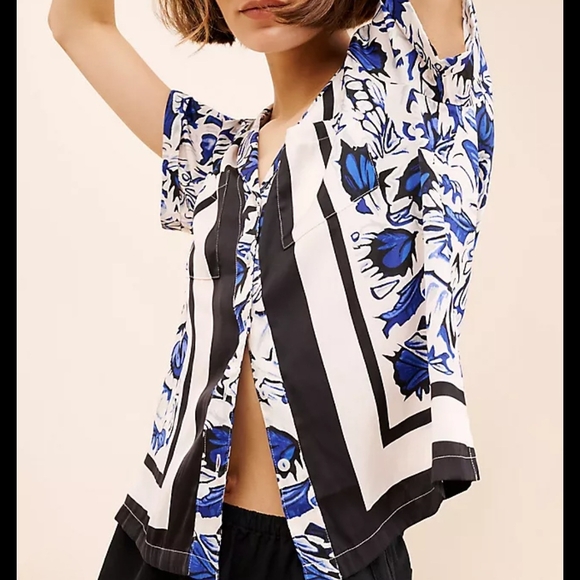 Anthropologie Tops - Anthropologie Maeve Classic Surf Top Blue Black Tropical Button Down Resort Top